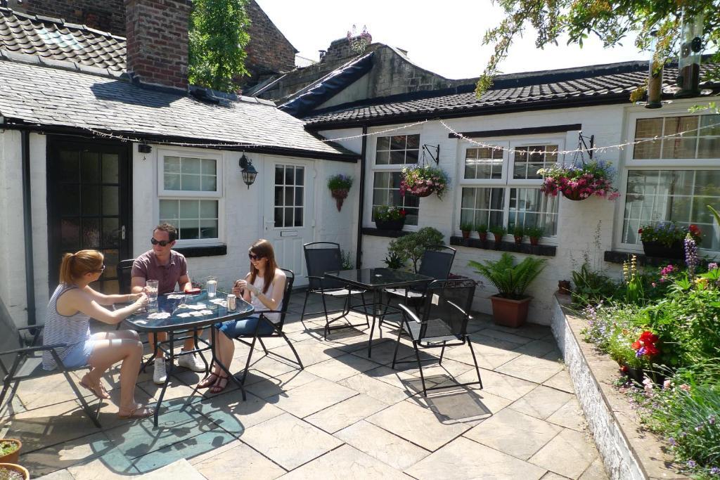 Kirkgate House Bed and Breakfast Knaresborough Exteriör bild